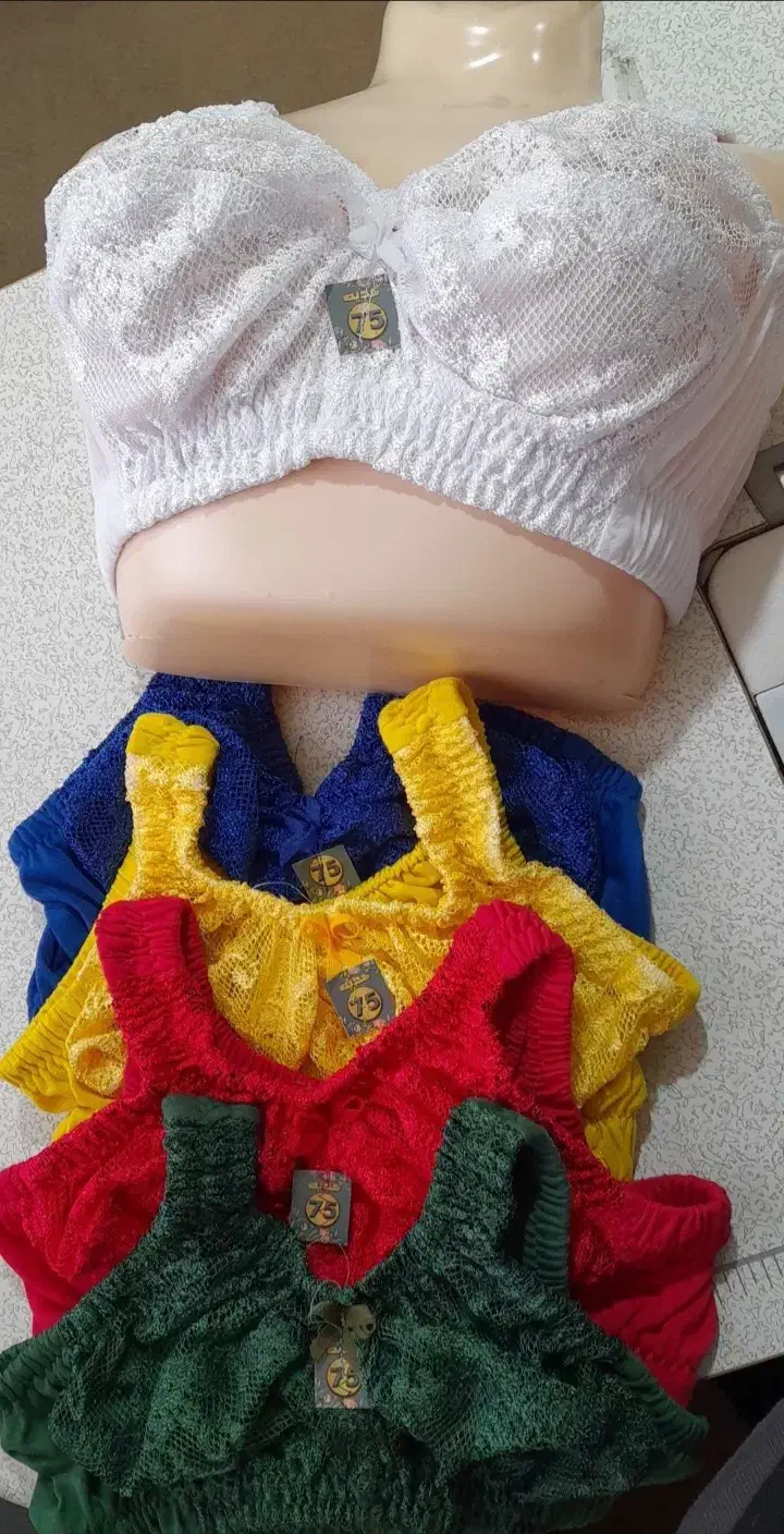 سوتین هندی|لباس|سنندج, |دیوار