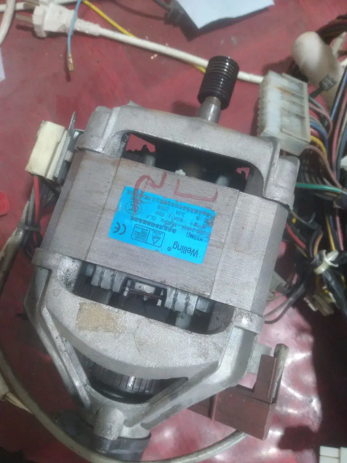 موتور لباسشویی الجی همرا با سیم کشی|ماشین لباسشویی و خشک‌کن لباس|خسروشاه, |دیوار