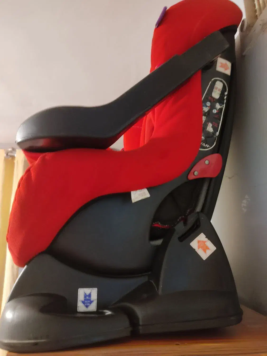 صندلی کودک ماشینی|اسباب و اثاث بچه|فردیس, ثابتی|دیوار