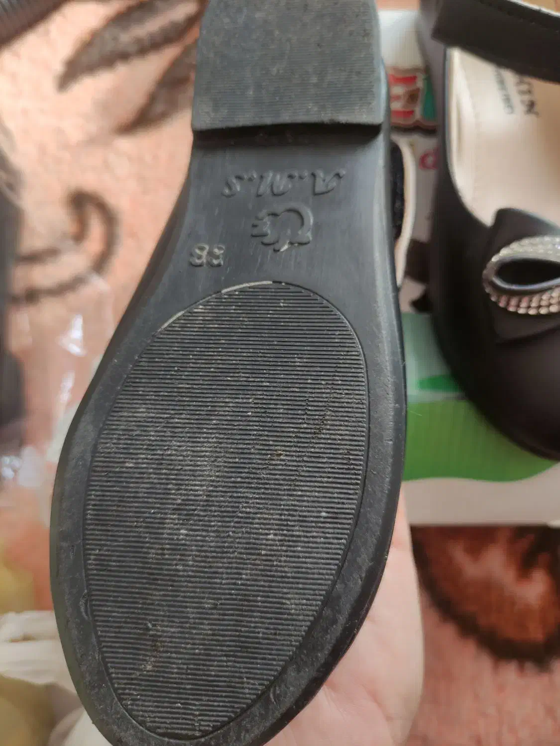 کفش بچه گانه|کفش و لباس بچه|باسمنج, |دیوار