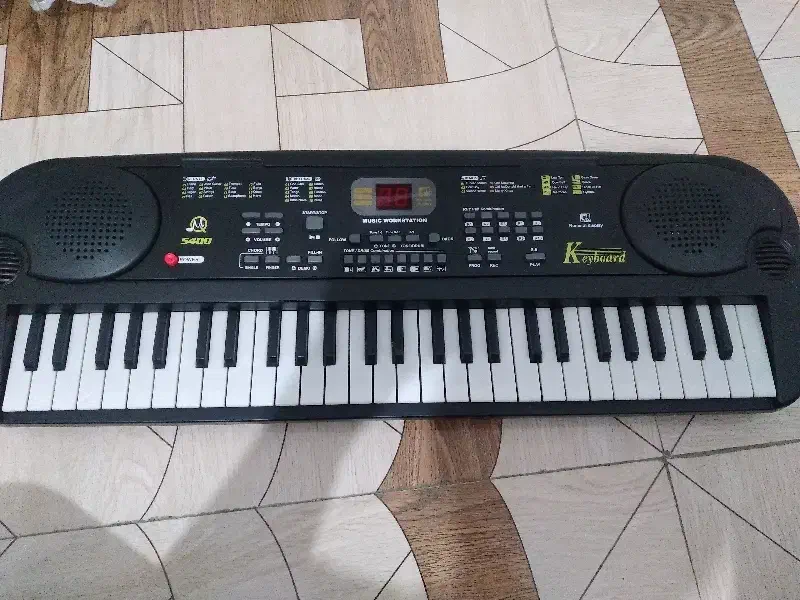 ارگ آموزشی MQ 5400 (تقریباً نو)|پیانو، کیبورد، آکاردئون|رشت, یخسازی|دیوار