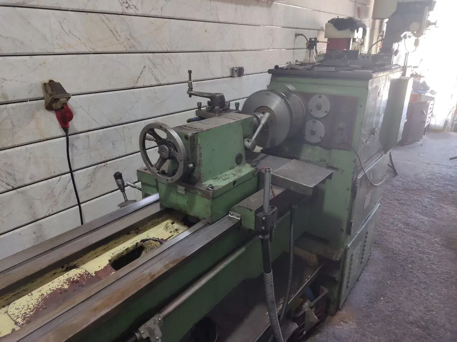 فروش یک عدد دستگاه تراش ۲متر شرکت تامی|ماشین‌آلات صنعتی|نجف‌آباد, ویلاشهر|دیوار