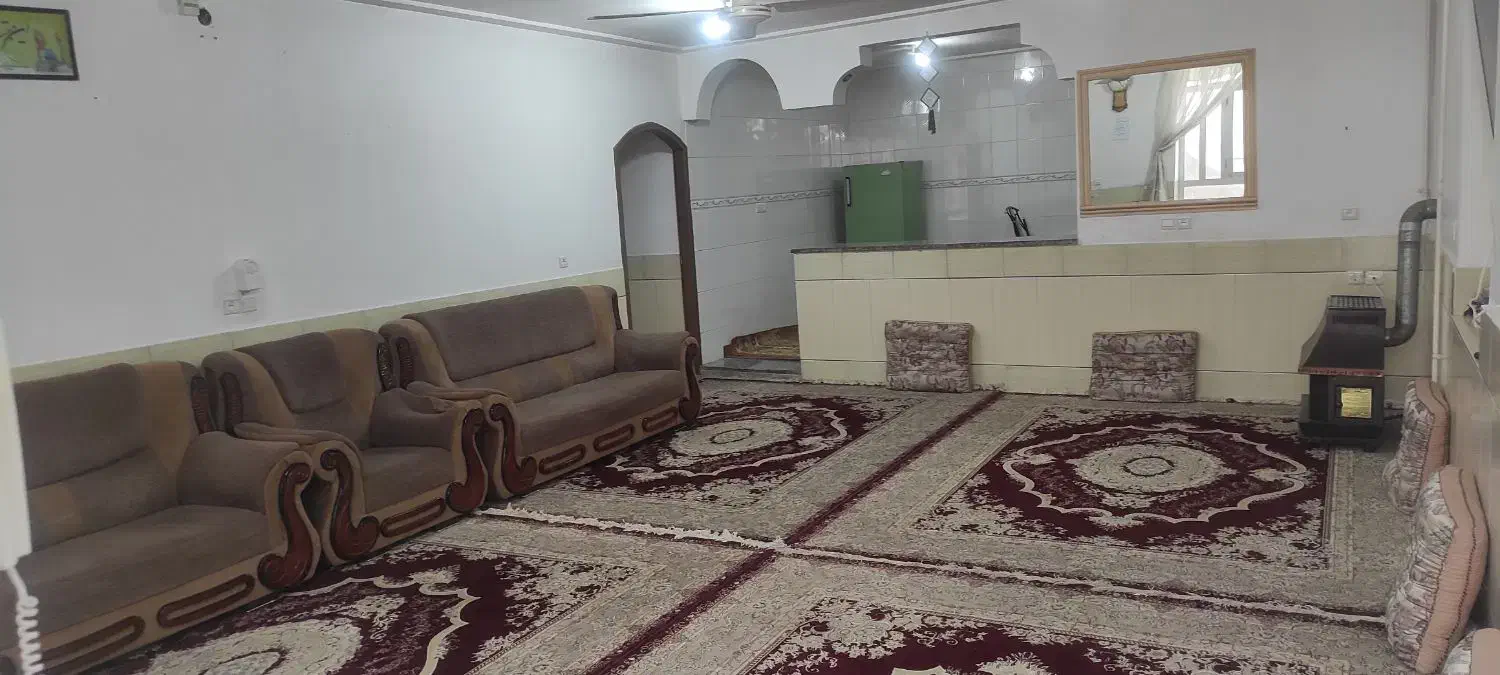 سویت مبله جنب حرم با امکانات رفاهی و پارکینگ مستقل|اجارهٔ کوتاه‌مدت آپارتمان و سوئیت|طبس, |دیوار