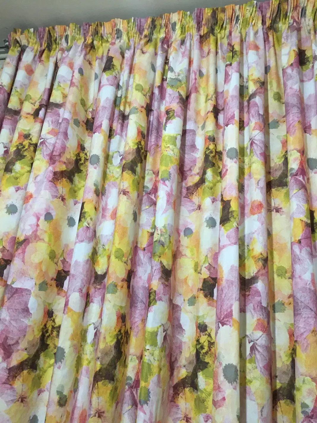 دو عدد پرده آشپزخونه نو|پرده، رانر، رومیزی|قزوین, |دیوار