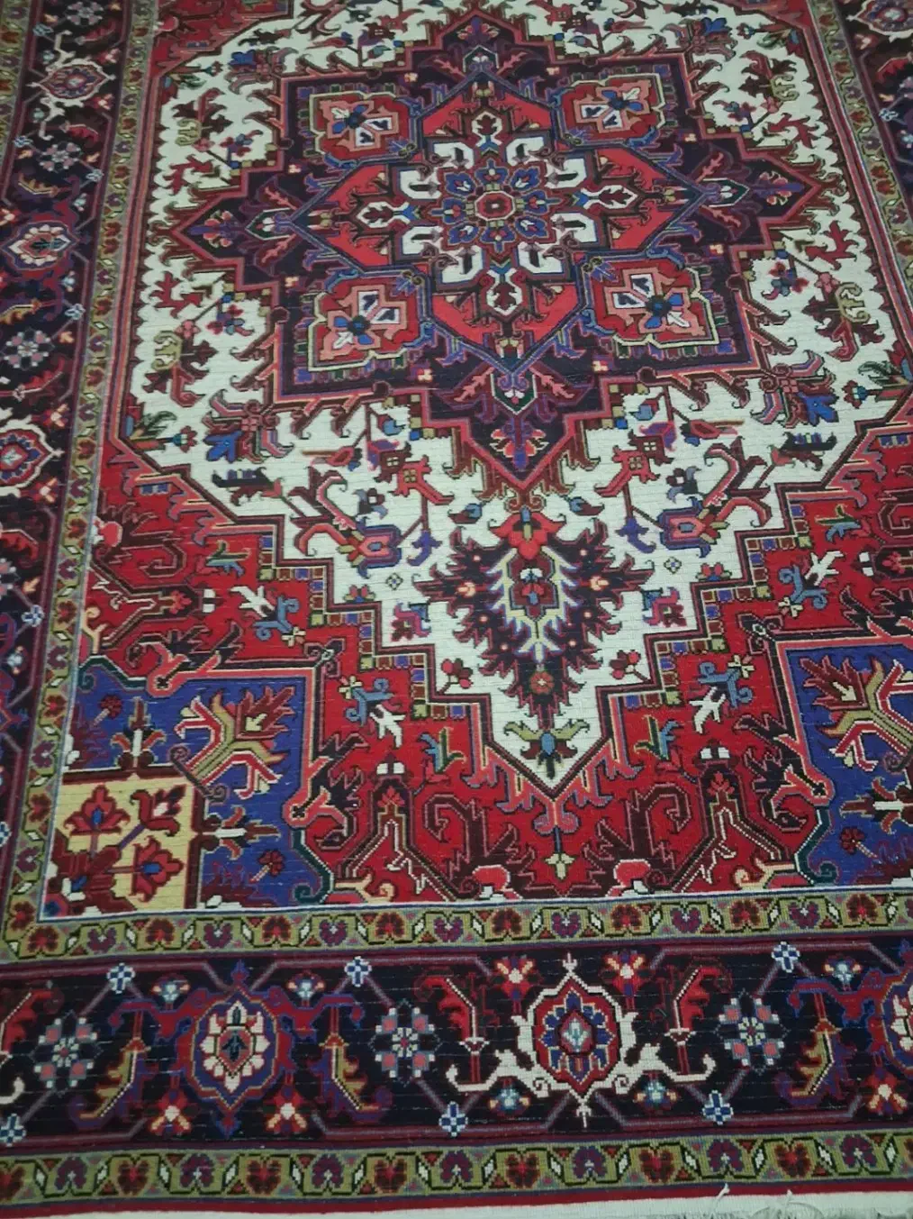 فرش تاجری هریس|فرش|تبریز, |دیوار