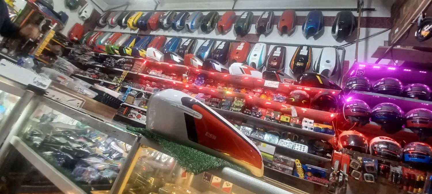 لوازم یدکی و لوکس موتورسیکلت هندا|قطعات یدکی و لوازم جانبی|نظرآباد, نظرآباد|دیوار