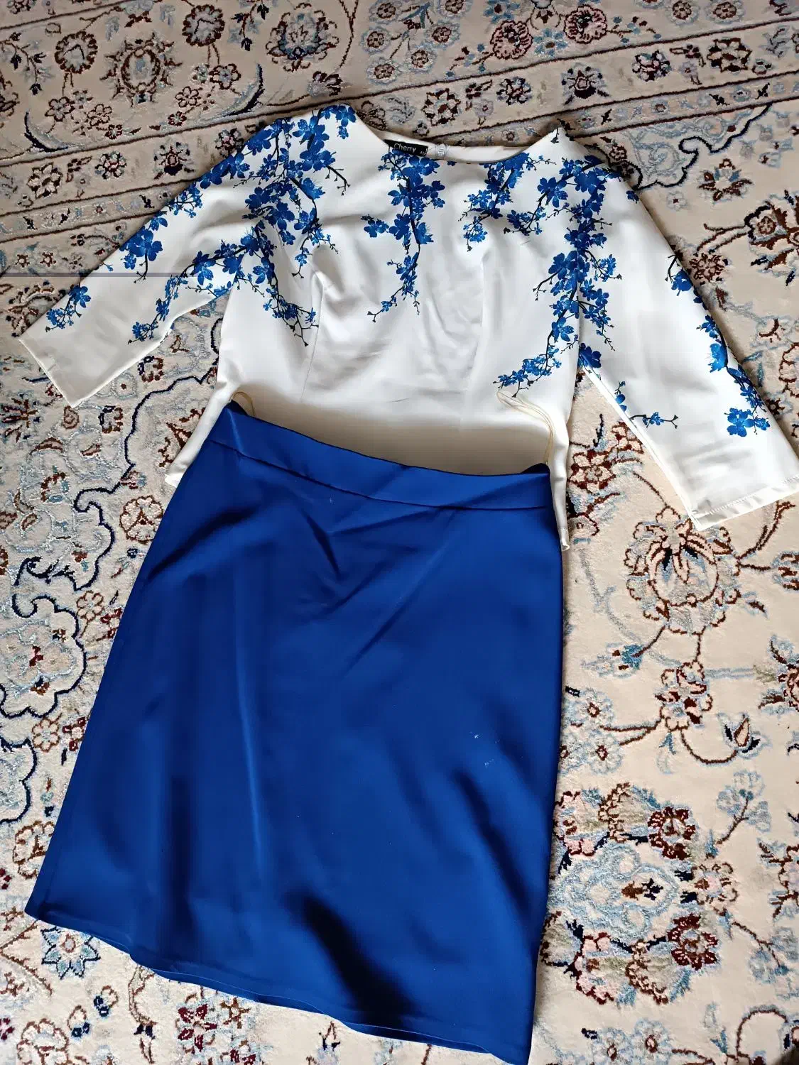 لباس|لباس|اصفهان, خواجو|دیوار