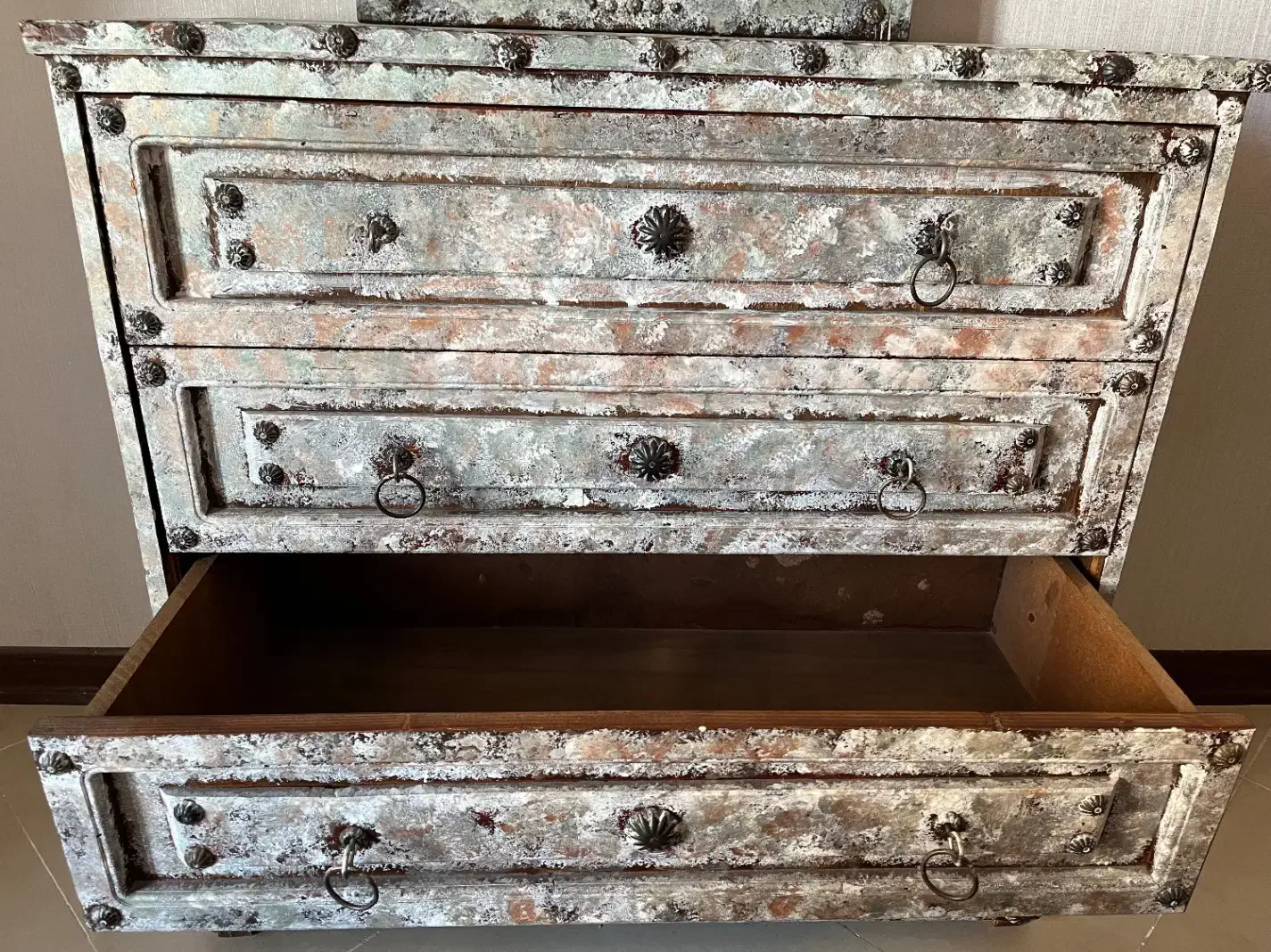 میز درآور چوب پتینه کار شده|جاکفشی، کمد، دراور|کیش, |دیوار