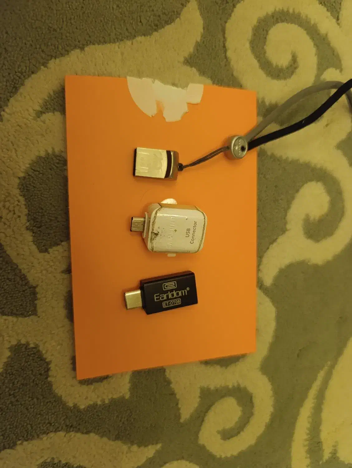 فلش های اصلی|قطعات و لوازم جانبی رایانه|تهران, زعفرانیه|دیوار