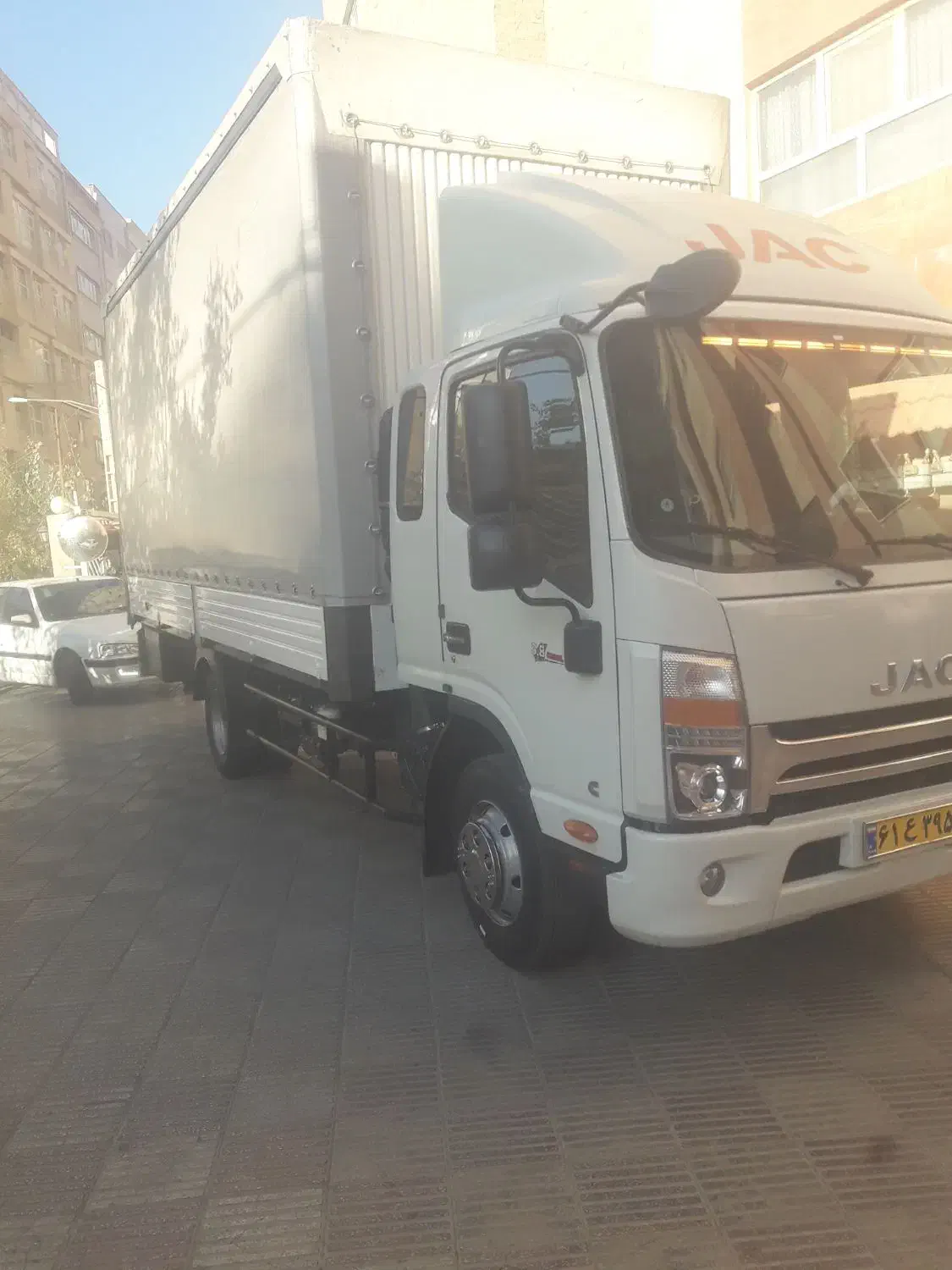 حمل ونقل کامیون ایسوزو وانت با نیرو|خدمات حمل و نقل|قم, زنبیل آباد|دیوار