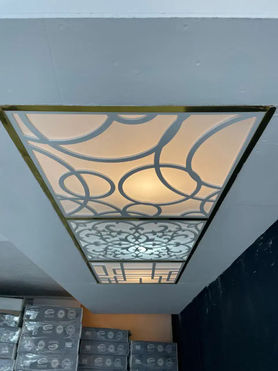 فروش تایل سی ان سی CNC و طلق|مصالح و تجهیزات ساختمان|رشت, شهرک شهید مفتح|دیوار