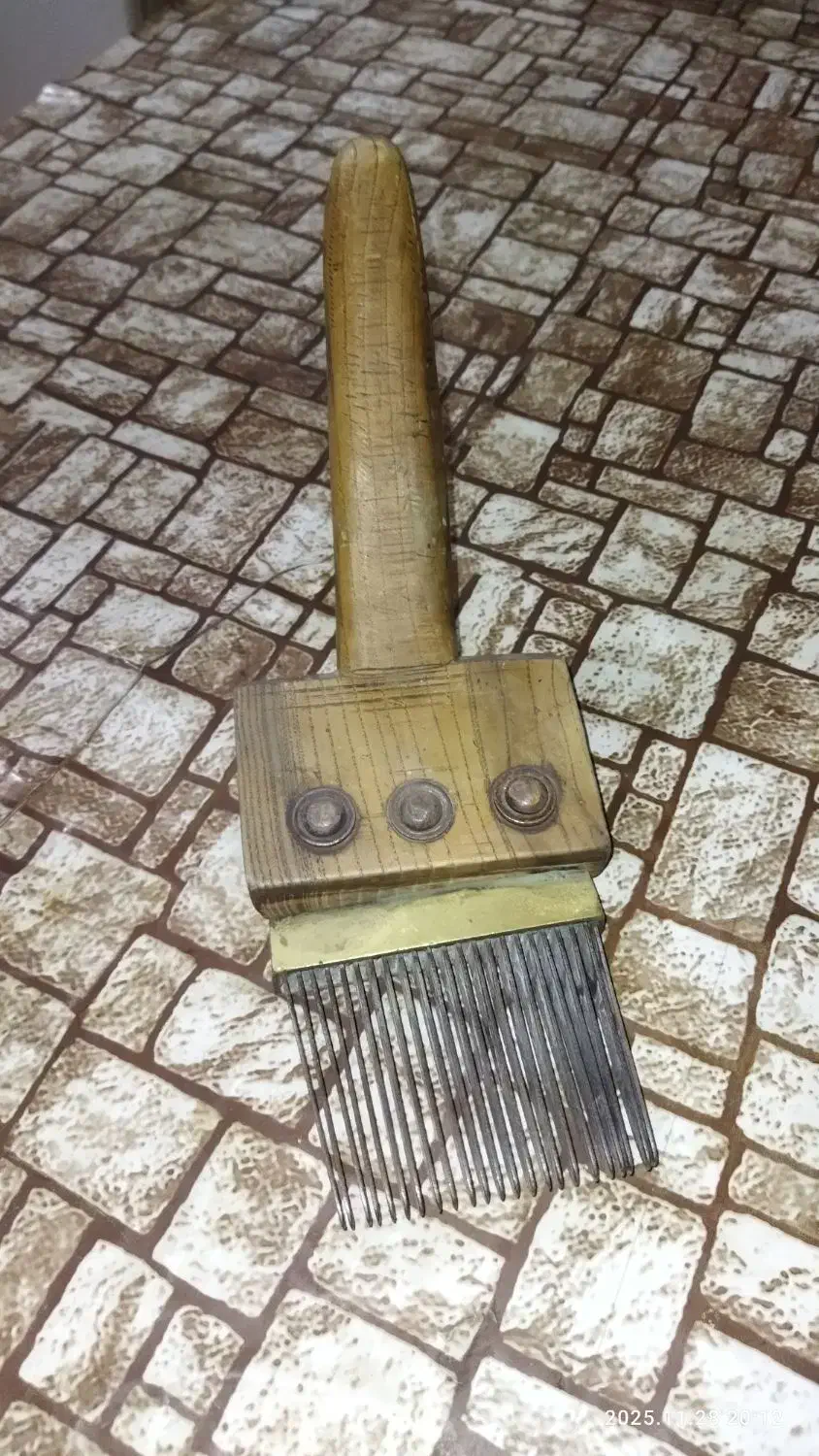 شانه قالی بافی|صنایع دستی و سایر لوازم تزئینی|باقرشهر, |دیوار