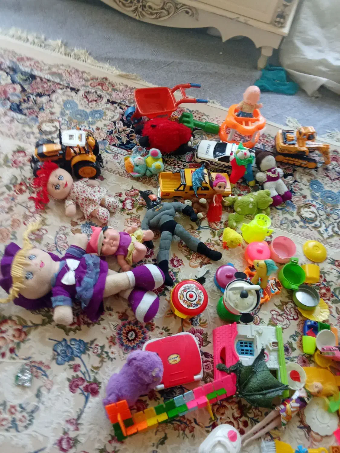 اسباب بازی|اسباب‌بازی بچه|مریوان, |دیوار