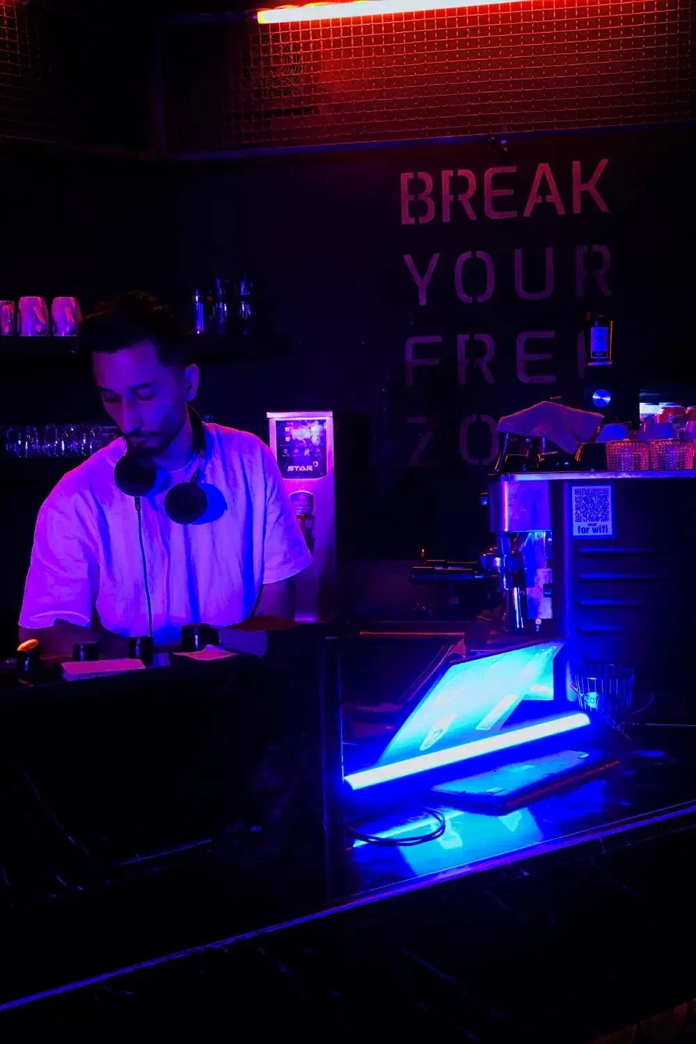 دیجی ، اجرای زنده ، Dj|خدمات پذیرایی، مراسم|تبریز, |دیوار