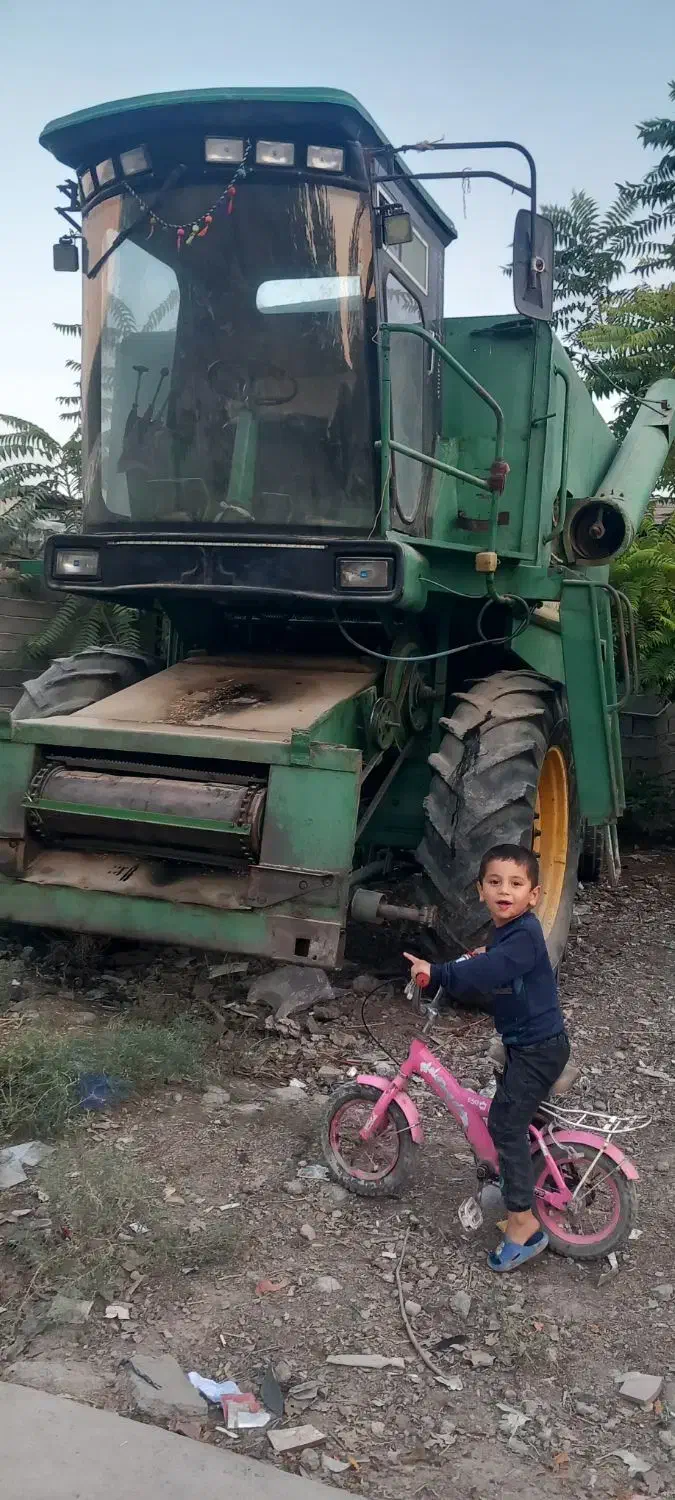 دو عدد کمباین یکی ۶۹یکی دیگه ۶۴|ماشینآلات صنعتی|آق قلا, |دیوار