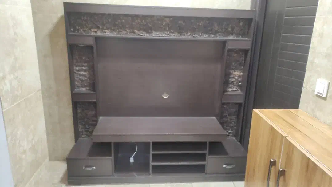 میز تلویزیون|میز تلویزیون|شاهینشهر, شیخ بهایی|دیوار