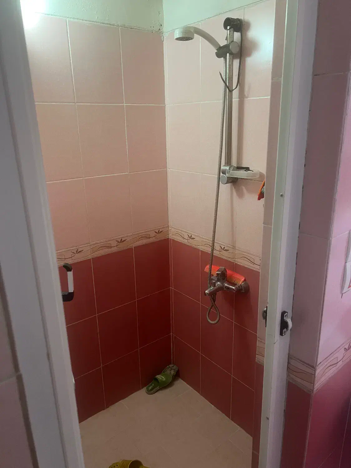 آپارتمان میدان خراسان (حداد عادل) ۴۵ متر  فوری