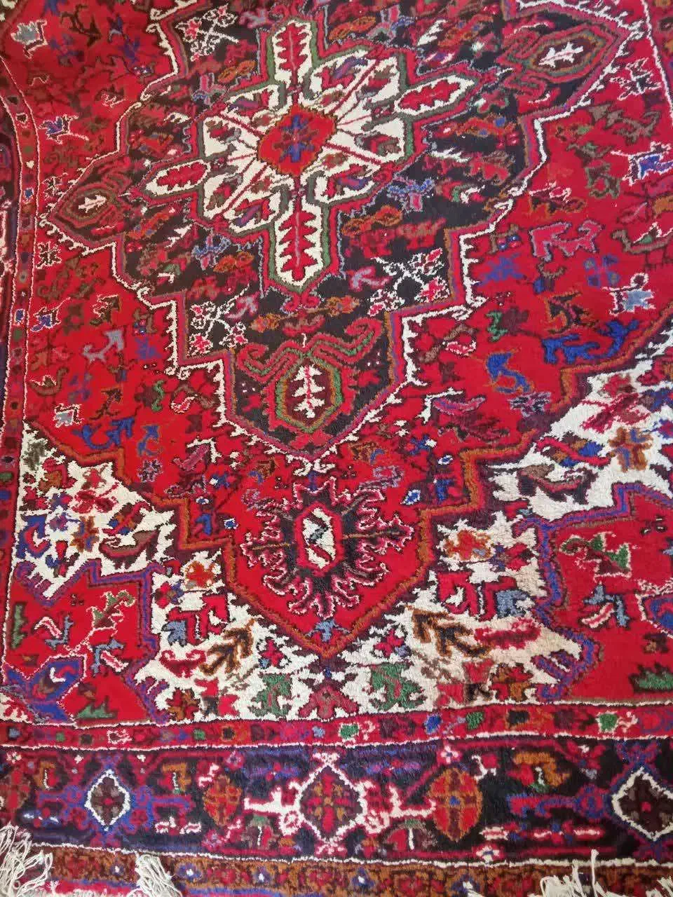 فرش دستبافت مهربان کارکرده|فرش|تبریز, |دیوار