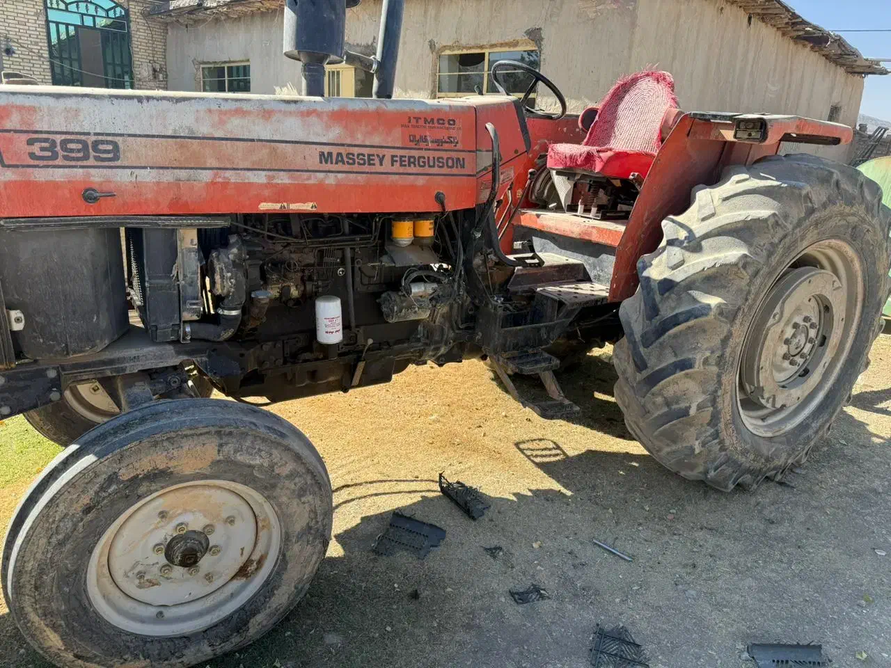 تراکتور ۳۹۹ تک مدل ۸۰|خودرو سنگین|سده (فارس), |دیوار