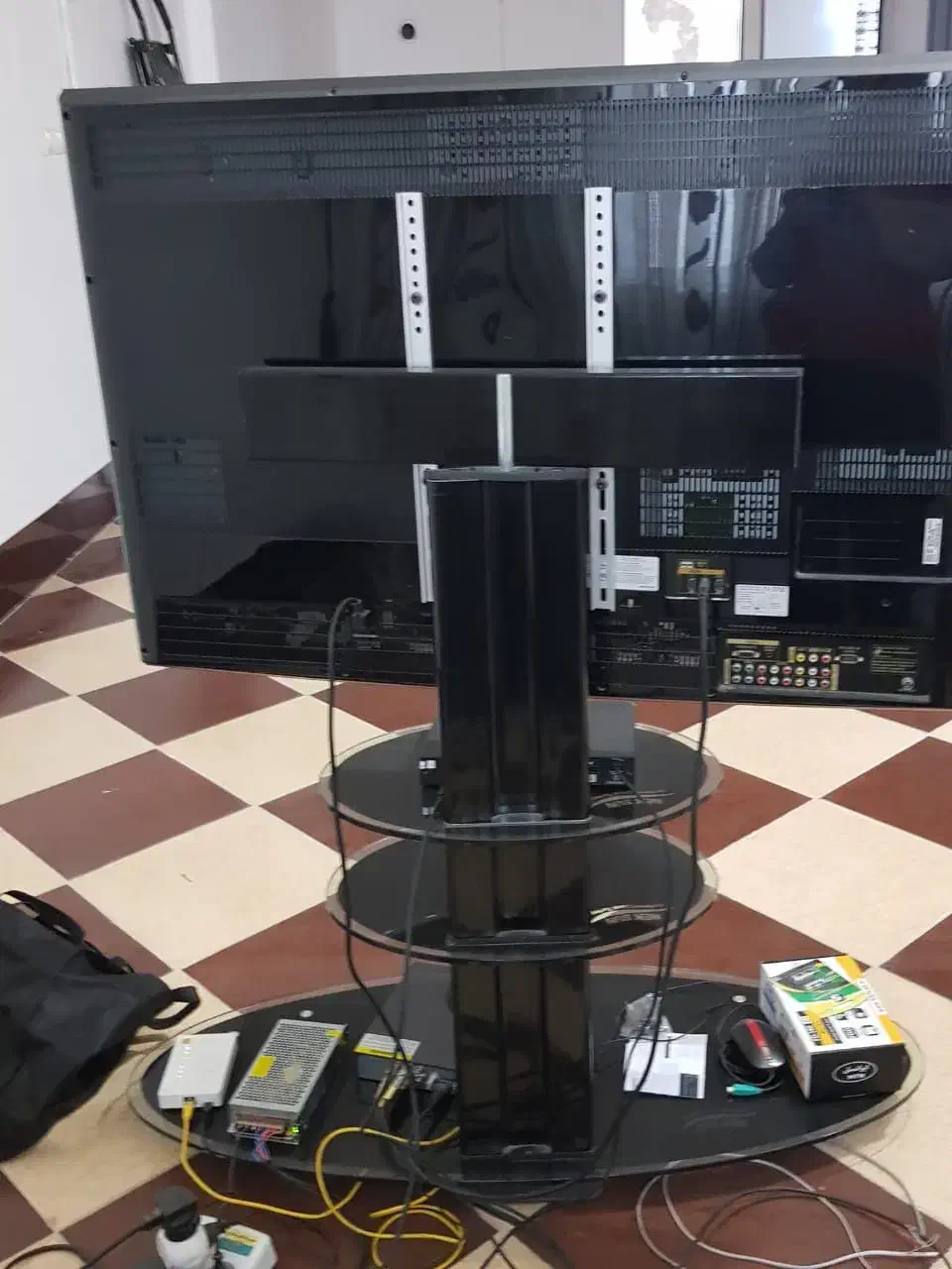 میز وتلوزیون  ال جی 13میلیون|تلویزیون و پروژکتور|پلدختر, |دیوار