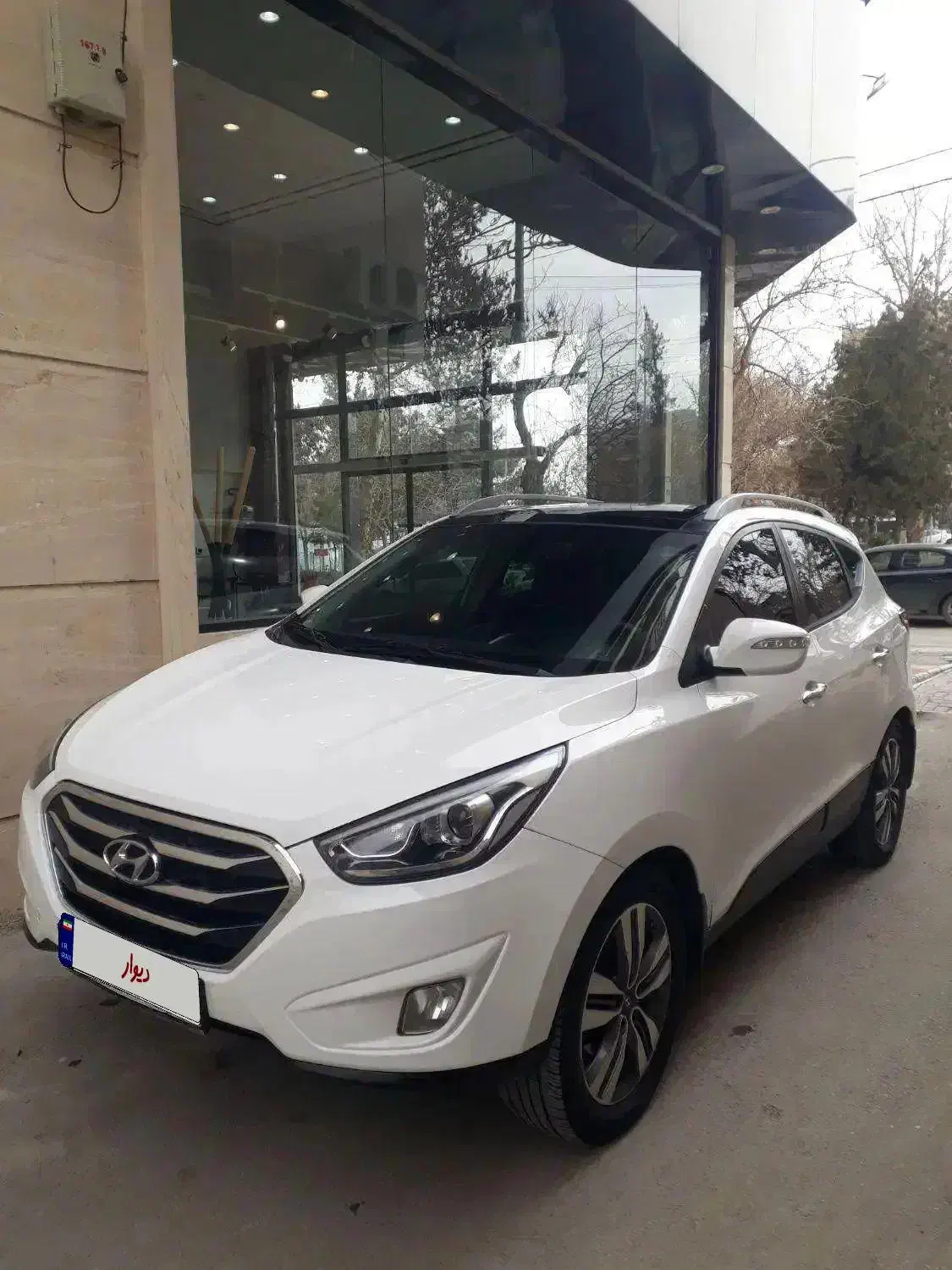 توسان۲۰۱۴استثنایی|خودرو سواری و وانت|بجنورد, |دیوار