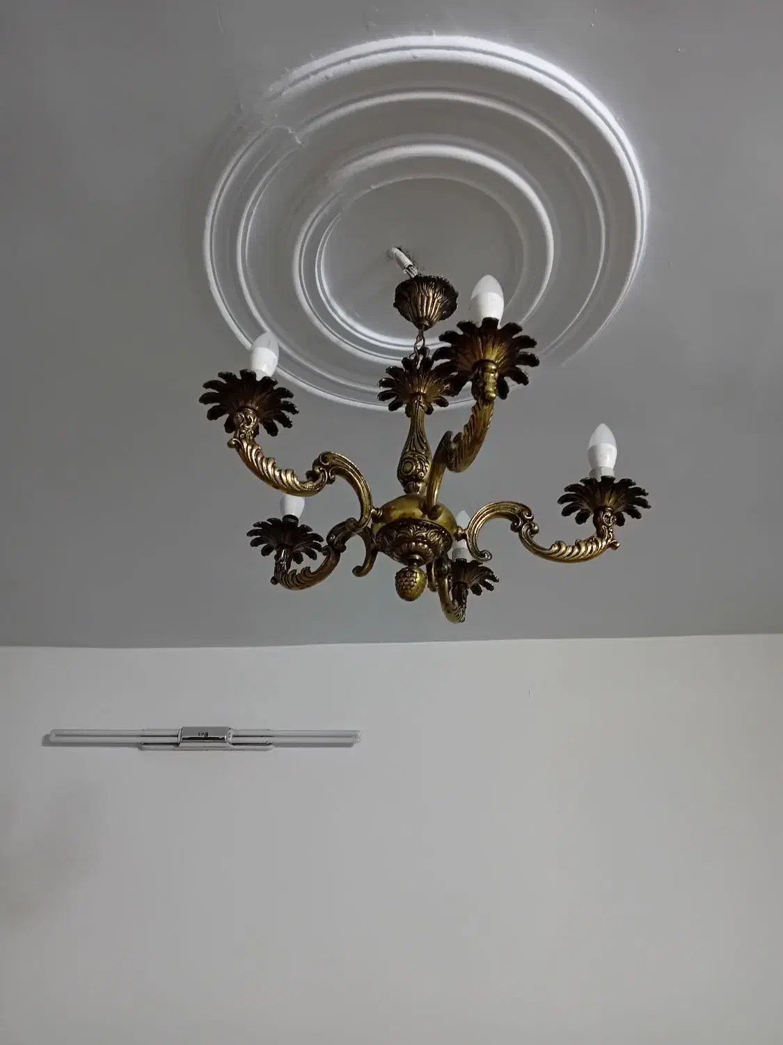 لوستربرنجی ۵ شعله عتیقه ۲عدد|کلکسیون اشیاء عتیقه|تهران, تهرانسر غربی|دیوار