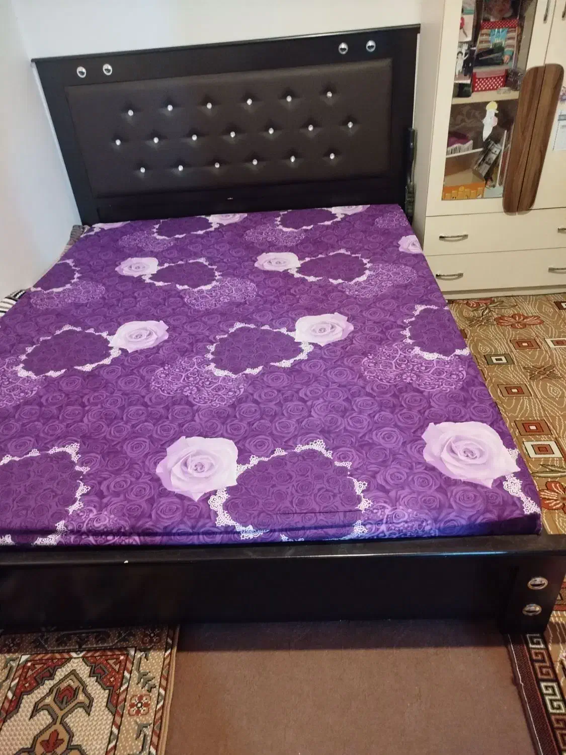 تختخواب دونفره|تخت و سرویس خواب|ابهر, |دیوار