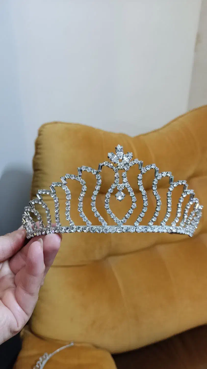 تاج عروس بسیار شیک|زیورآلات و اکسسوری|تهران, باغ فیض|دیوار