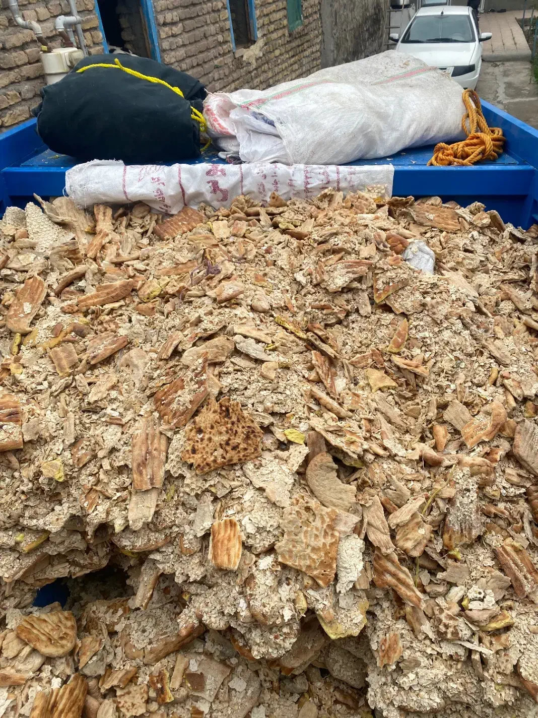 نان خشک|خوردنی و آشامیدنی|سراب, |دیوار