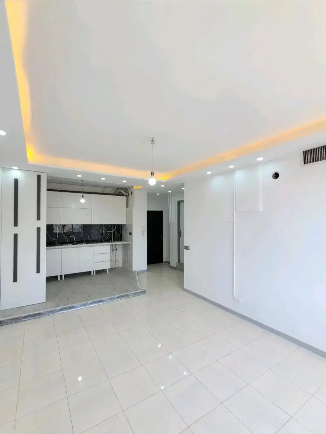 آپارتمان ۸۰ متری بازسازی شده خوش قیمت|فروش آپارتمان|هشتگرد, شهرک پارسیان|دیوار