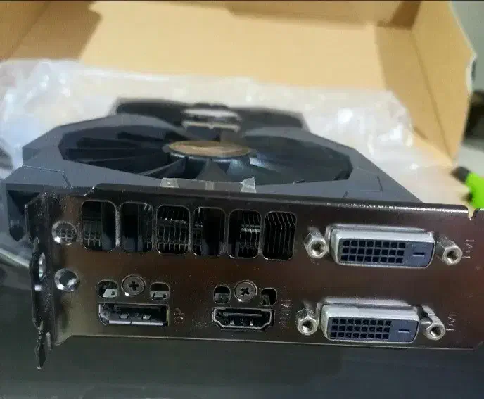 کارت گرافیک GeForce 1050 GTX|قطعات و لوازم جانبی رایانه|رشت, گلسار|دیوار