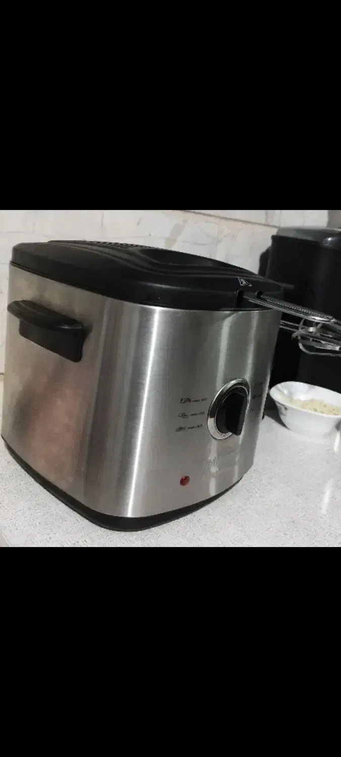 لوازم خانه سرخکن اینه شمعدان  ساعت و....|اجاق گاز و لوازم برقی پخت‌وپز|اقبالیه, |دیوار