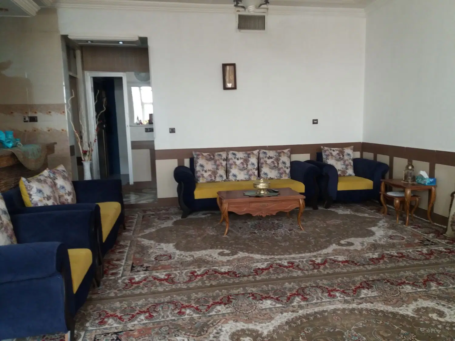 مبل ۷نفره|مبلمان خانگی و میز عسلی|شیراز, دشت چنار|دیوار