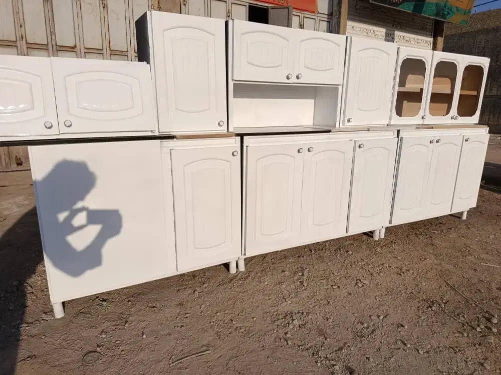 ۸متر کابینت فلزی دست دوم ورق ۷۰گالوانیز تمیز مرتب|مصالح و تجهیزات ساختمان|شیراز, ماه فیروزان|دیوار