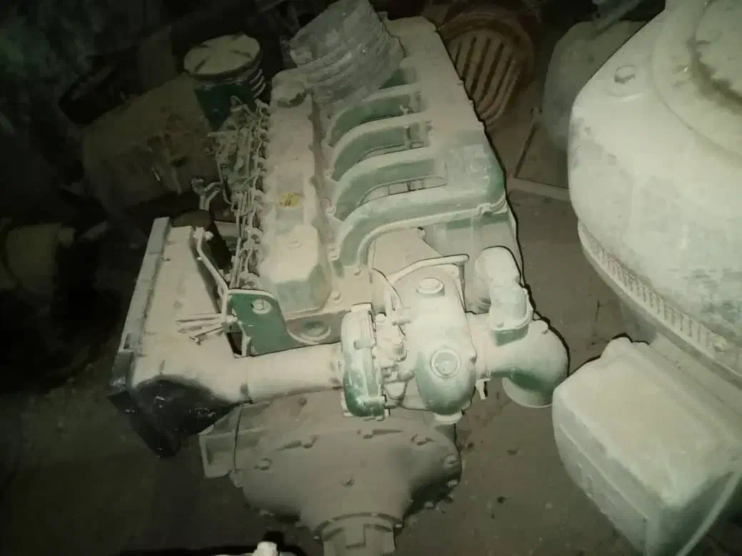 فروش دو دستگاه موتور دریایی ولوو پنتا ۶ سیلندر|قایق و سایر وسایل نقلیه|اصفهان, براآن شمالی|دیوار