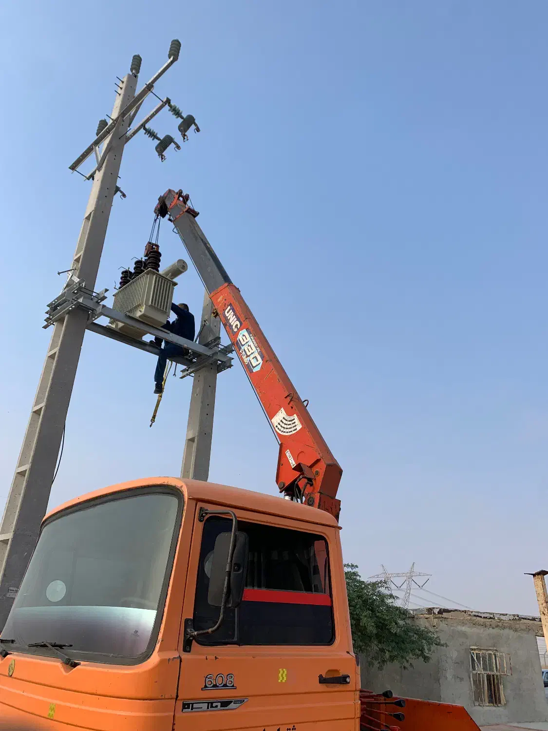جرثقیل و بالابر|خدمات حمل و نقل|اهواز, کوی باهنر|دیوار