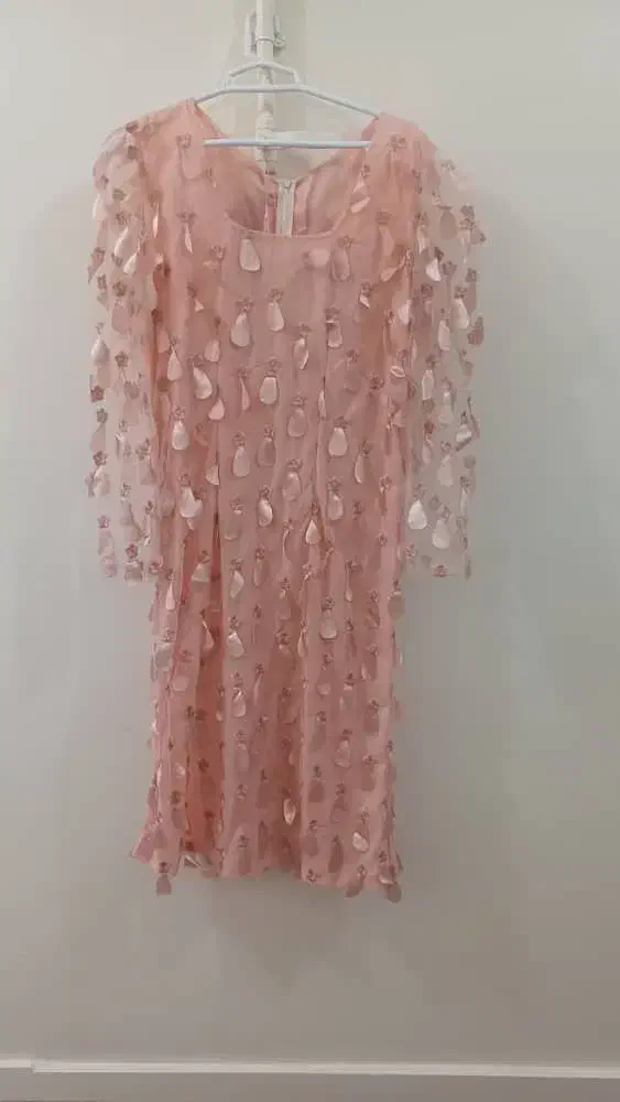 لباس مجلسی|لباس|گتوند, |دیوار