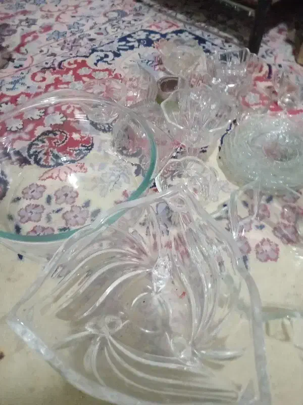 چینیظرفهایپرکیدستنخورده|ظروف سرو و پذیرایی|فومن, |دیوار