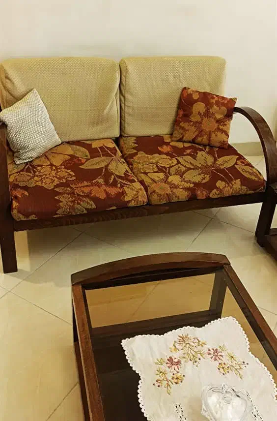 مبل نیم ست چوبکده|مبلمان خانگی و میز عسلی|پردیس, فاز ۲|دیوار