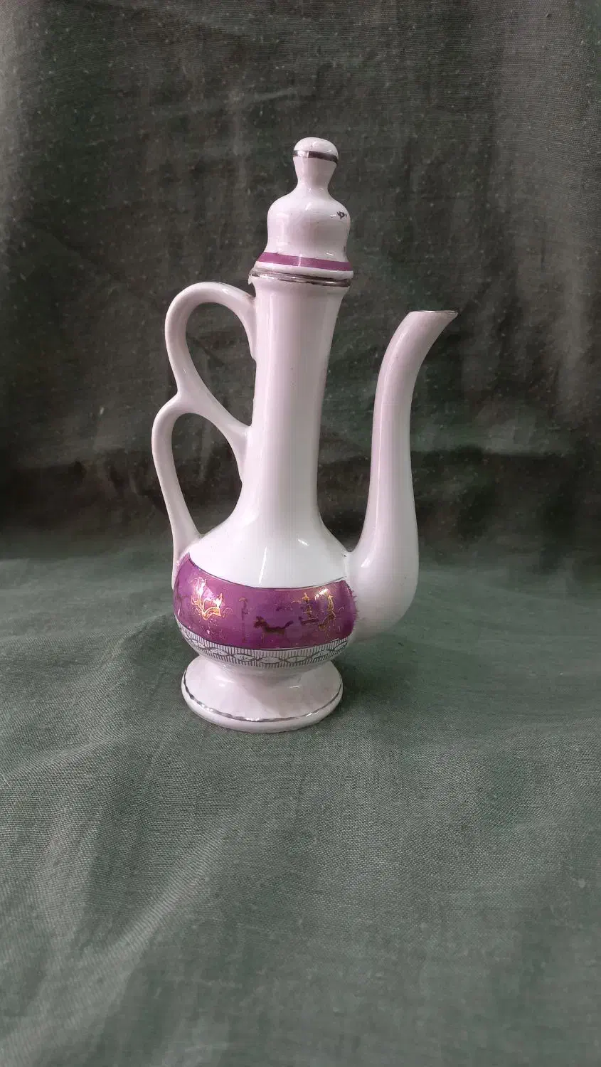 گلاب پاش|کلکسیون اشیاء عتیقه|همدان, |دیوار