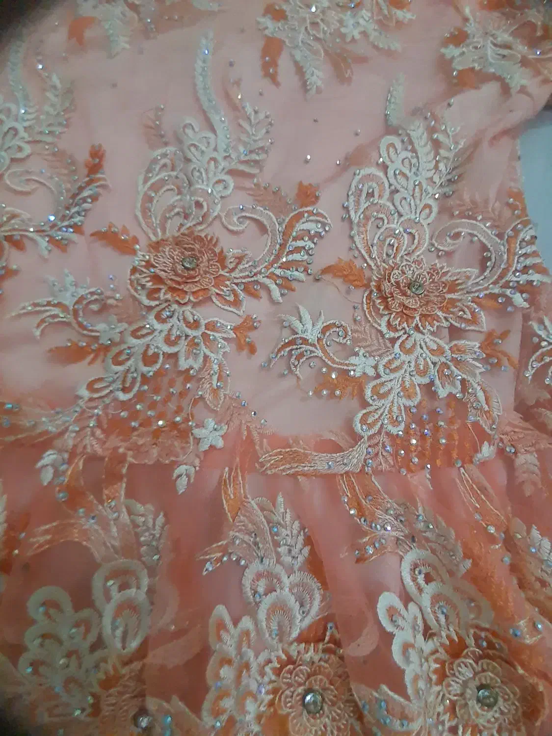 کراس کردی سقزی|لباس|سنندج, |دیوار