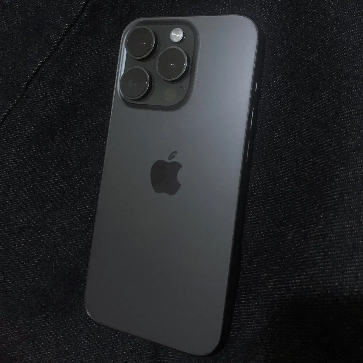 ایفون ۱۵ پرو مشکی|موبایل|شیراز, گلدشت معالیآباد|دیوار