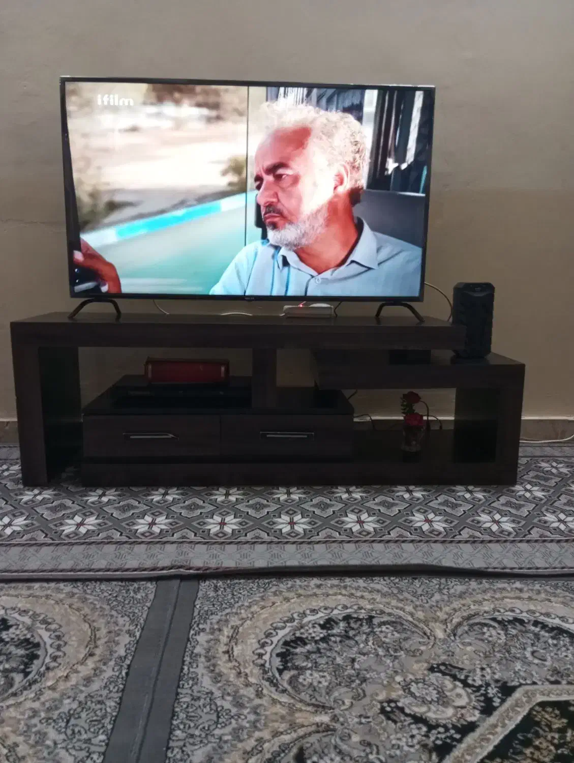 میز تلویزیون|میز تلویزیون|تربتحیدریه, حسنی بالا|دیوار