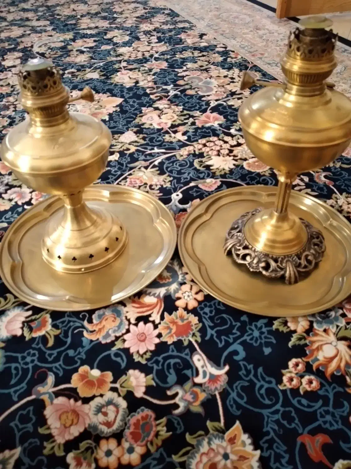 چراغ لمپا برنجی خورشید اصل|لامپ و چراغ|گرگان, |دیوار