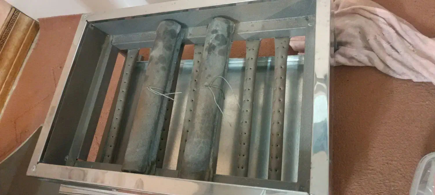 بخاری کوچیکه ولی سالم وخیلی گرمه|بخاری، هیتر، شومینه|مشهد, کوی المهدی|دیوار