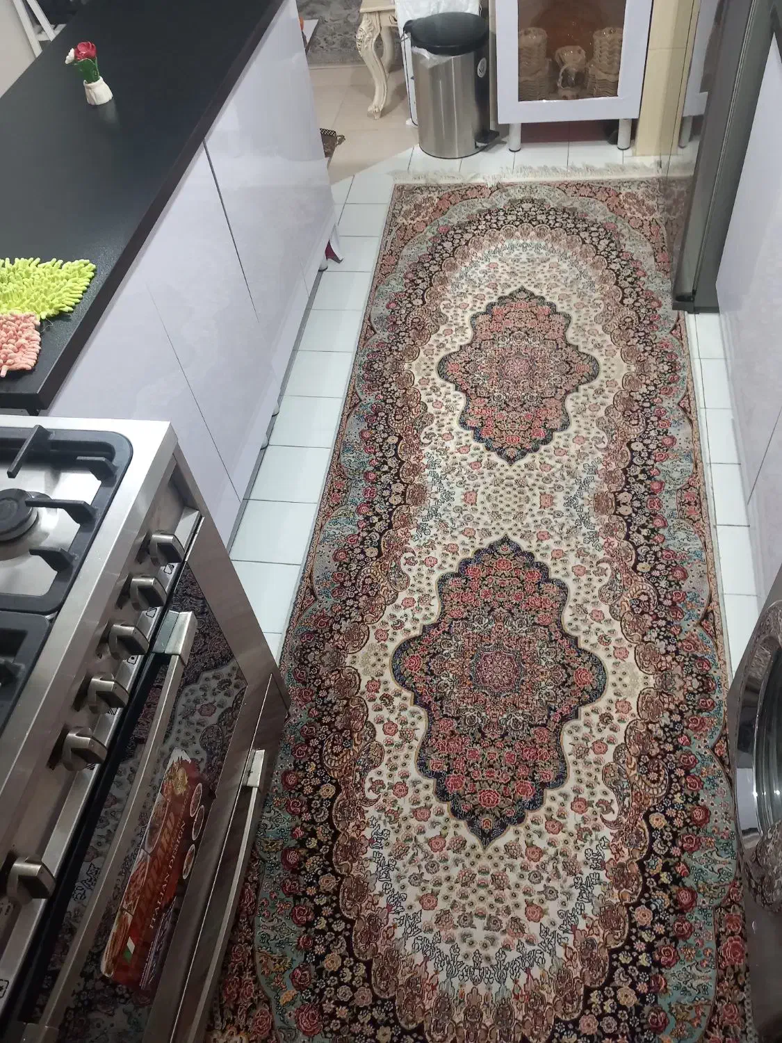 فرش در حد نو|فرش|اسلام‌شهر, مسکن مهر اسلاشهر (شهرک امام خمینی)|دیوار