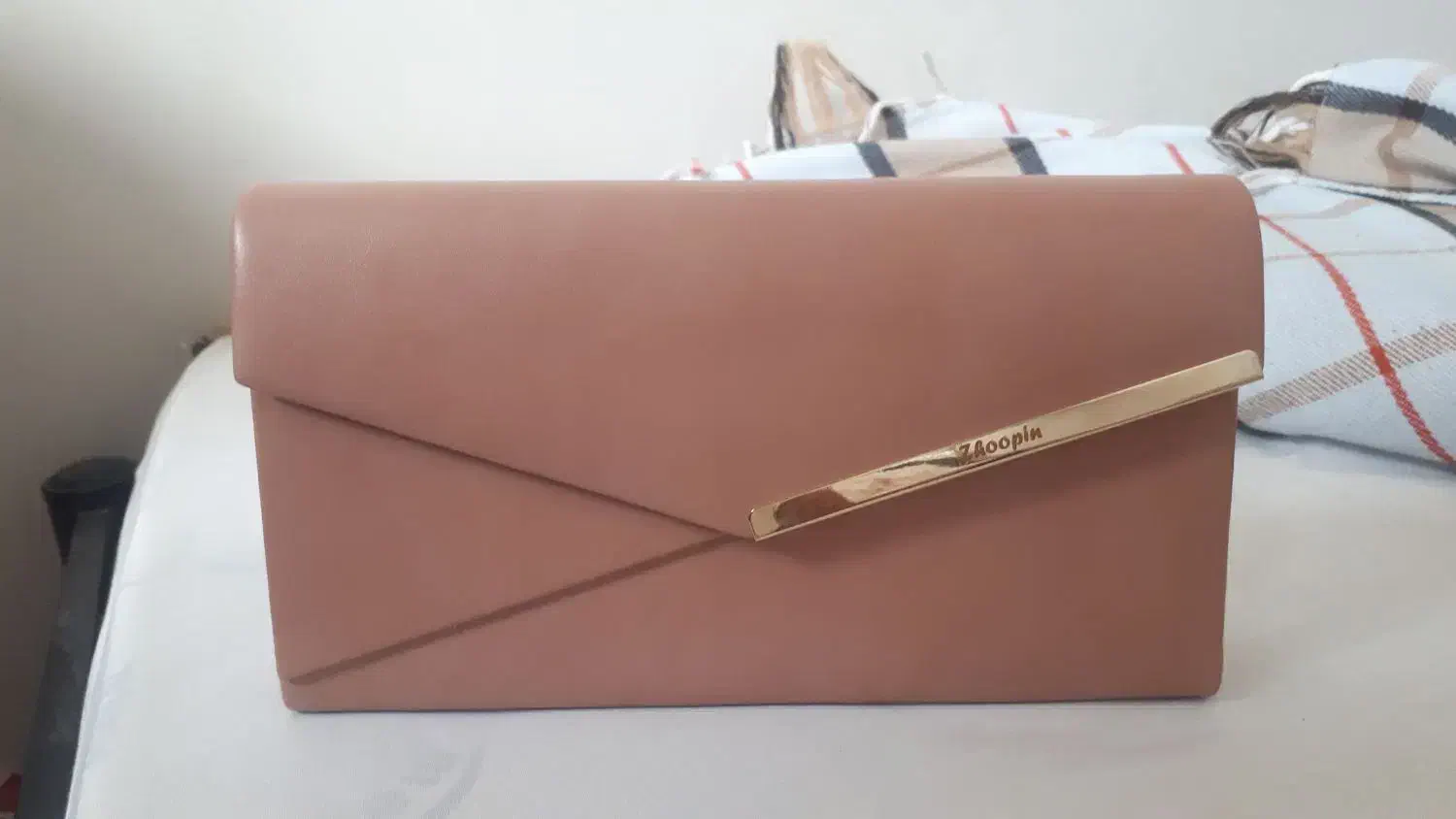 کیف وکفش|کیف، کفش، کمربند|کاشان, درب اصفهان|دیوار