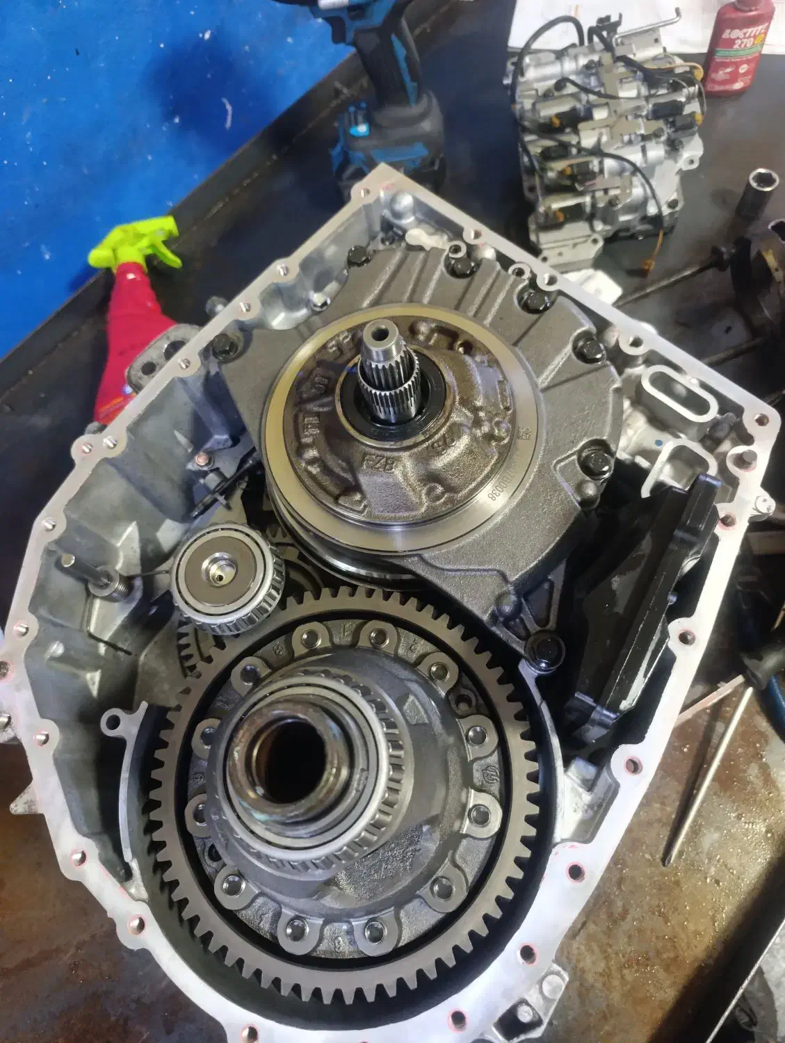 نیازمند شاگر نیم ماهر و استاد کار ماهر و زرنگ|استخدام صنعتی، فنی، مهندسی|برازجان, |دیوار