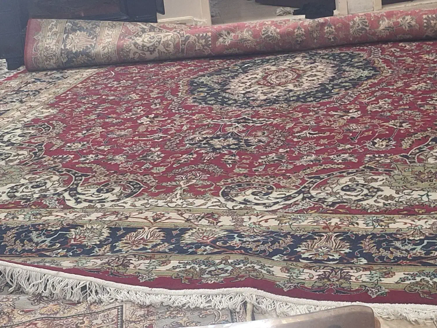 دو تخته فرش ماشینی ۱۲ متری|فرش|برخوار, |دیوار