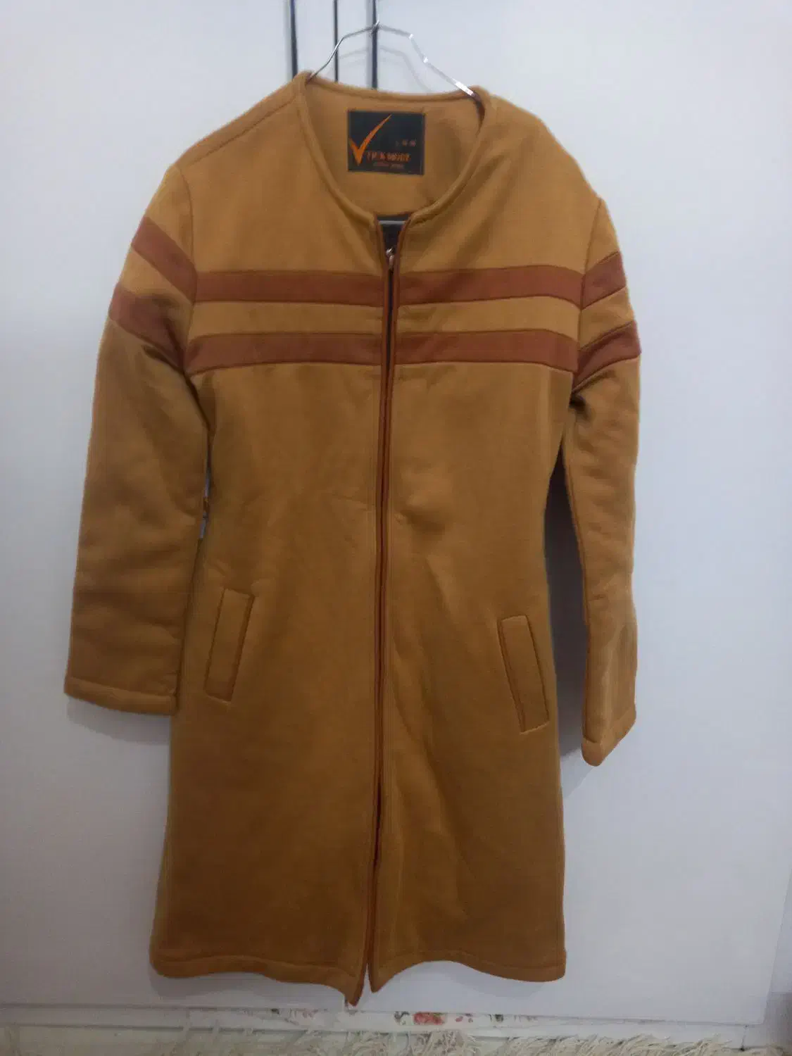 پالتو|لباس|مشهد, شترک|دیوار